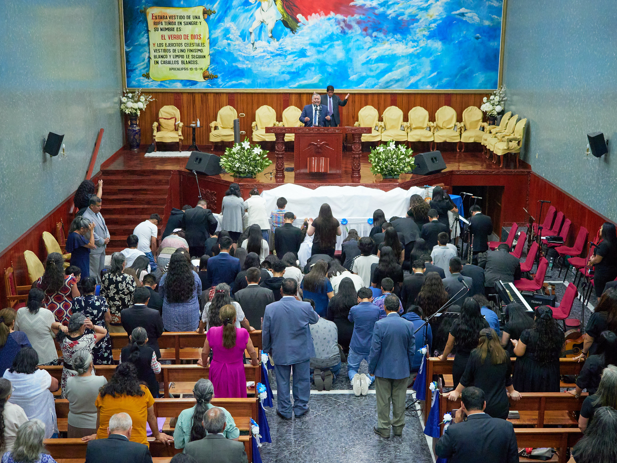 Bienvenida a nuestros Pastores y Bendición a los Estudiantes